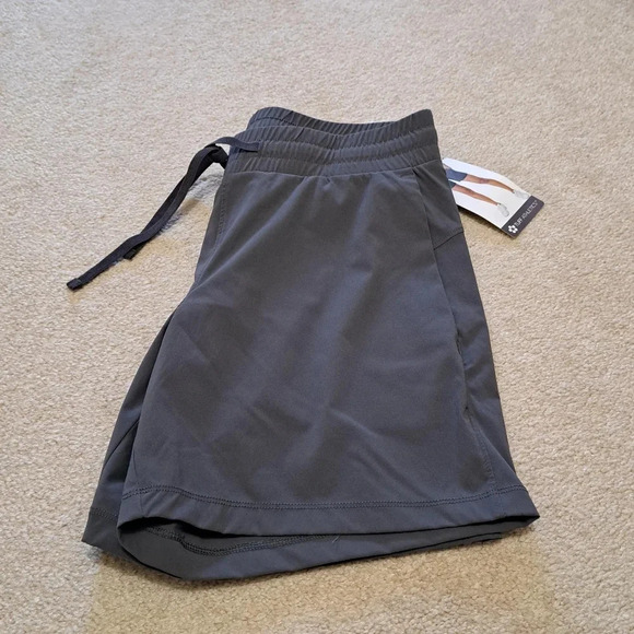 ❤️ NWT Tuff Athletics Grey Active Shorts XS Lightweight Womens Bottoms - Picture 14 of 14